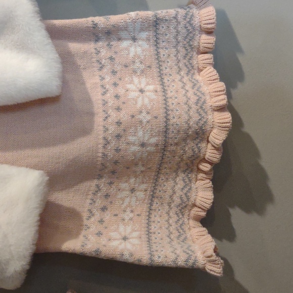 Adrienne‎ Vittadini Bambini 2 Piece Pink Sweater Dress/White Fur Vest Girls 24M - Picture 3 of 6